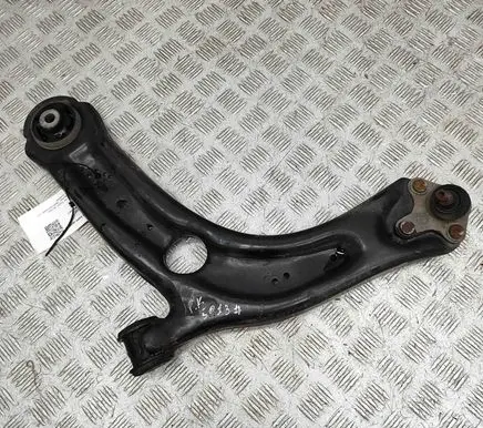 Volkswagen PASSAT B8 Front lower control arm/wishbone 3Q0407153B
