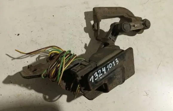 Opel Vectra C Front height sensor lever 13241013