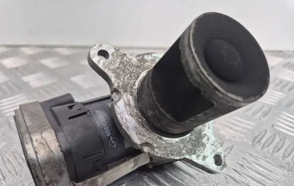 Mercedes-Benz CLK A209 C209 EGR valve 00005320C4 A6461400060