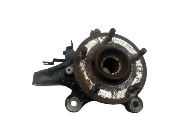 Chrysler Town & Country V Front wheel hub 04743579AB