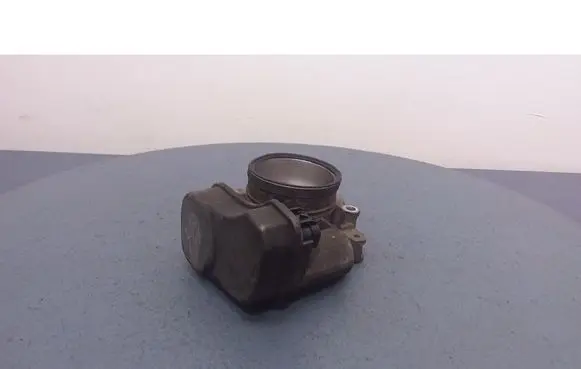 Opel Zafira B Throttle body valve 24459501