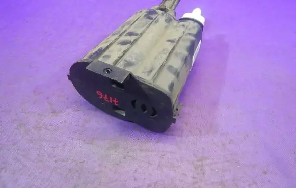 Active carbon filter fuel vapour canister