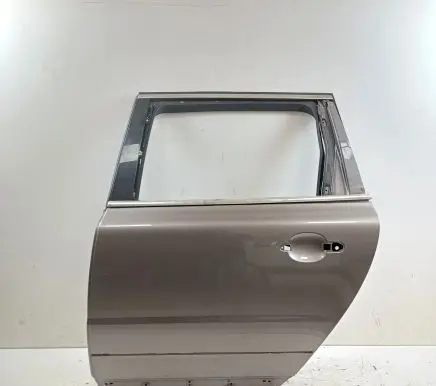 Volvo XC70 Rear door 