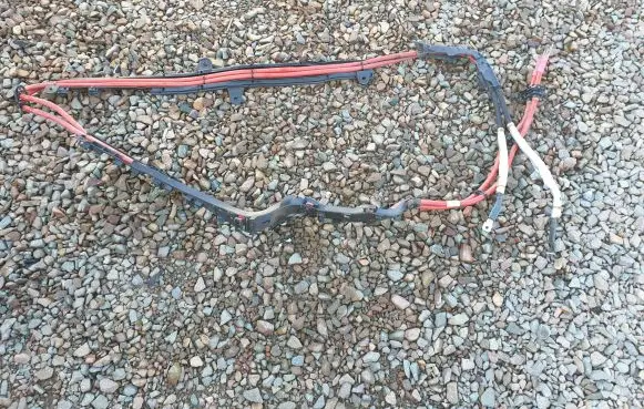 BMW M5 F90 Positive cable (battery) 6807323 EJ3727 621715102