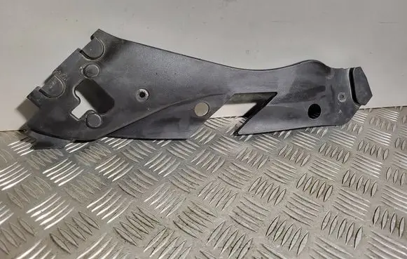Under headlight/headlamp trim