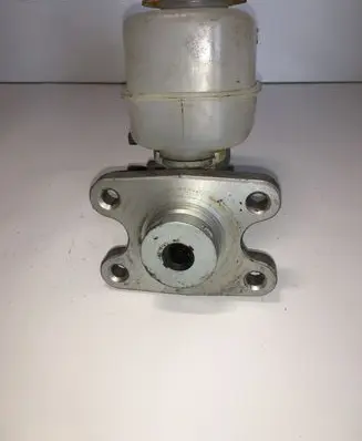 Nissan Patrol Y61 Master brake cylinder VB001