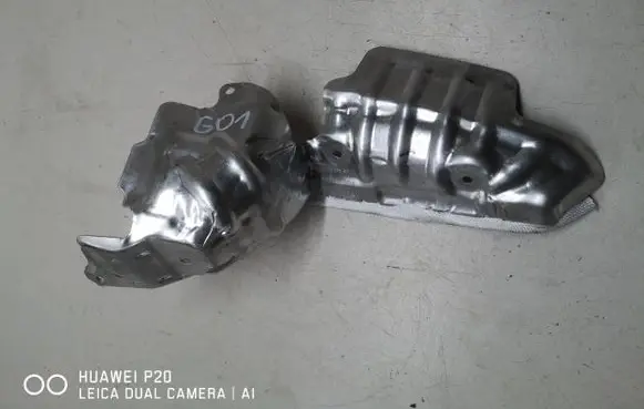 BMW X3 G01 Heat shield in engine bay 8585811