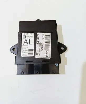 Opel Vectra C Door control unit/module 13111456 97DHWD 012490