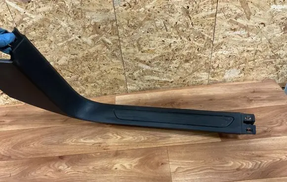 Volkswagen Touareg II Front sill trim cover A053629