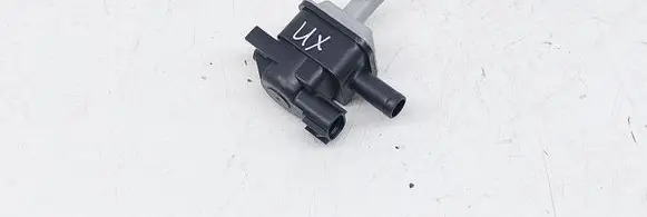 Lexus UX Vacuum valve 9091012279 1362007110