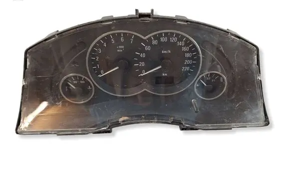 Opel Meriva A Speedometer (instrument cluster) 13146880BB