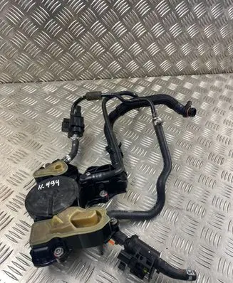 Volkswagen Jetta VI Oil breather separator 06K103495AB
