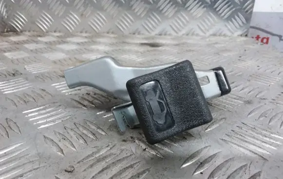 Subaru Legacy Engine bonnet (hood) release handle
