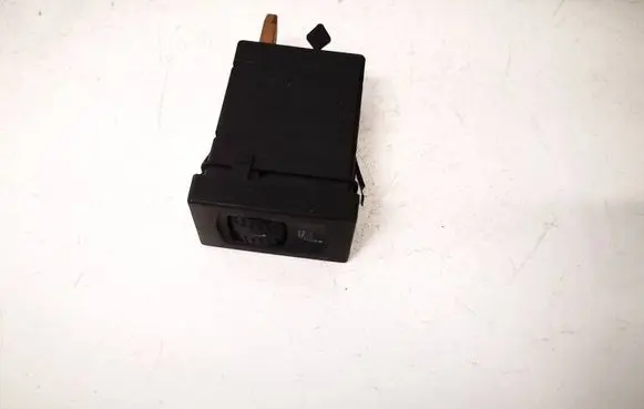 Volkswagen PASSAT B5 Seat heating switch 3B0963564C