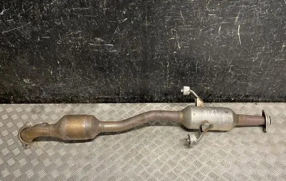 Toyota Prius (XV60) Catalyst/FAP/DPF particulate filter L62
