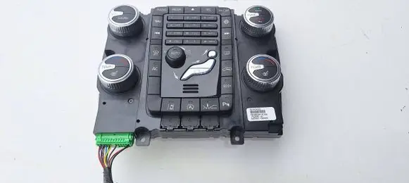 Volvo V70 Climate control unit 31443425 15W50E01 M0486000166