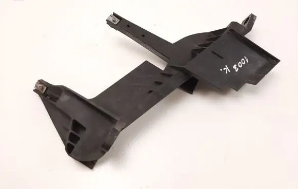 BMW X3 E83 Headlight/headlamp mounting bracket 1301073024