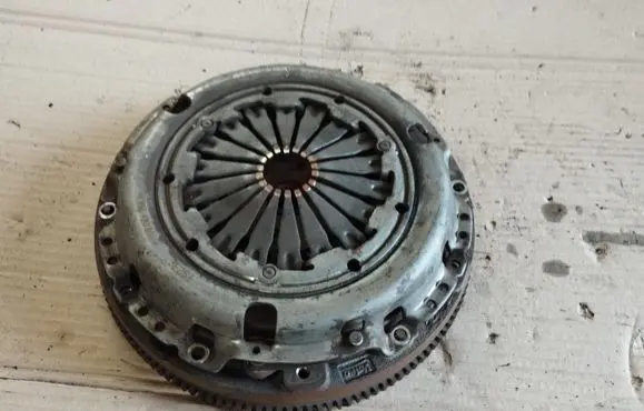 Peugeot 2008 I Clutch set kit 9686904080 9675022680