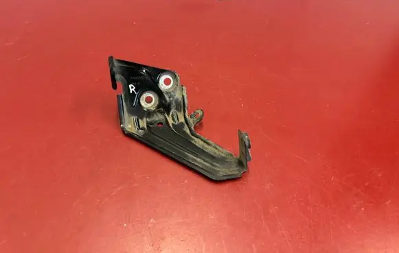BMW X3 G01 Fender mounting bracket 7400220