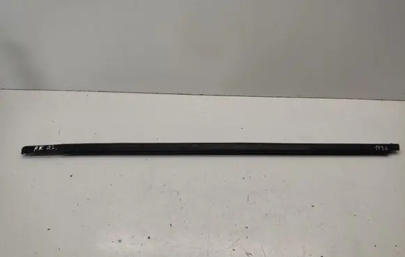 KIA Optima Front door glass trim molding