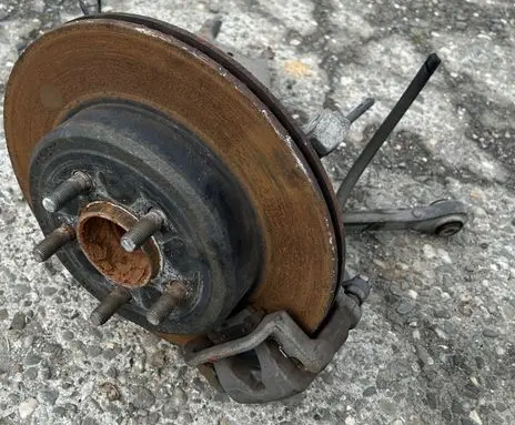 Lancia Thema Rear wheel hub spindle/knuckle 
