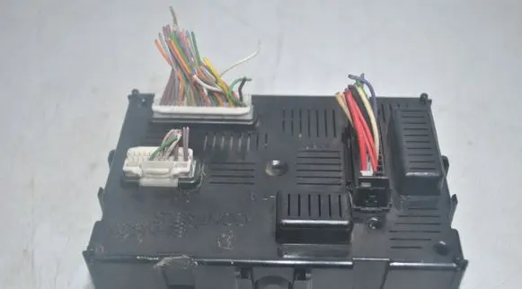 Renault Clio III Other control units/modules 8200652285B