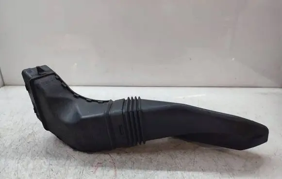 Jaguar XE Air intake duct part GX739A675BB