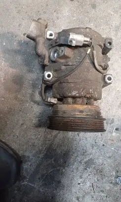Toyota RAV 4 (XA20) Air conditioning (A/C) compressor (pump) 4472204303