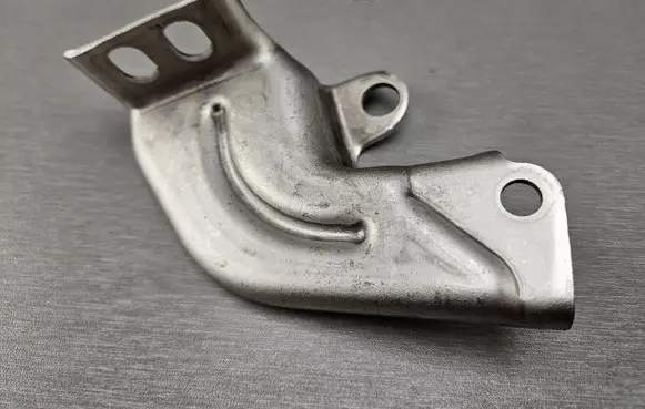 BMW 3 E90 E91 Muffler mount bracket/holder 7791897 18207791897