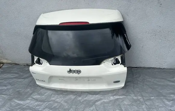Jeep Cherokee Truck tailgate 