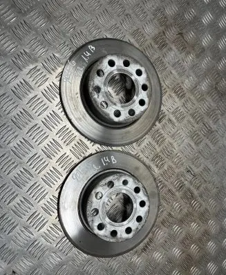 Volkswagen Golf VI Rear brake disc