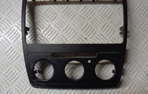 Skoda Yeti (5L) Climate control/heater control trim 5L0858069G