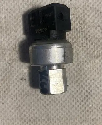 Volvo S60 Air conditioning (A/C) pressure sensor 31292004