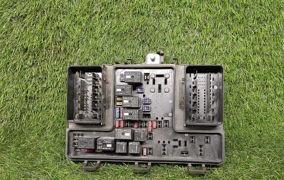 Ford Fusion II Power management control unit DG9T14A067AF