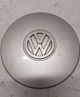 Volkswagen PASSAT B4 Original wheel cap 1H0601149H