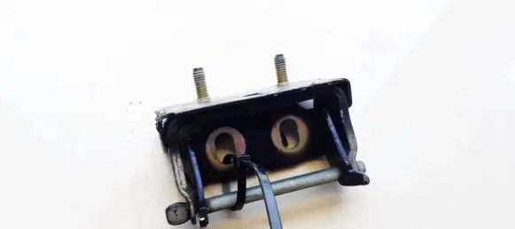 Ford Focus Tailgate/trunk/boot hinge C8Q9A