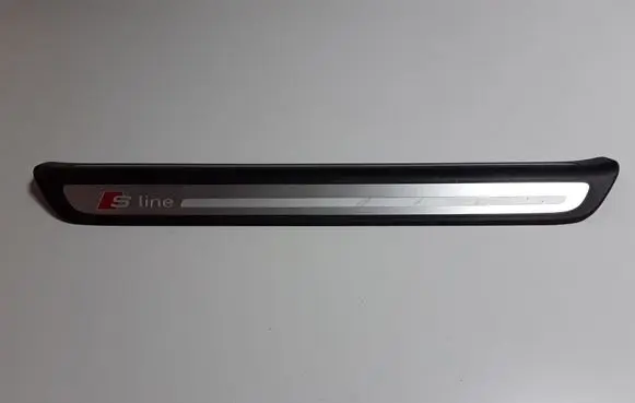 Audi Q3 8U Front sill trim cover 8U0853374B