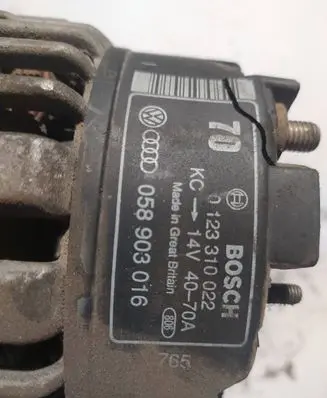 Audi A4 S4 B5 8D Generator/alternator 058903016