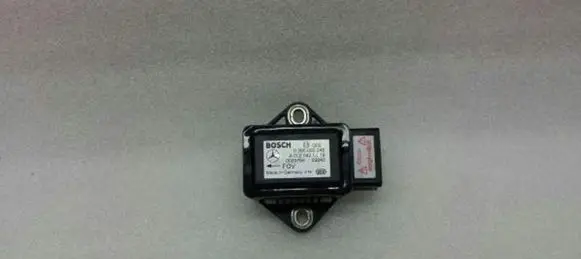 Mercedes-Benz E AMG W211 ESP acceleration yaw rate sensor A0025426618