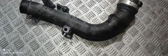 Volvo XC90 Intercooler hose/pipe 31370128