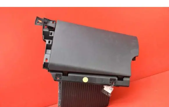 Peugeot 508 RXH Glove box 9686450877