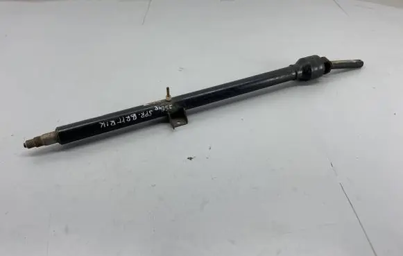 Mercedes-Benz Sprinter W901 W902 W903 W904 Steering wheel axle A9014600931