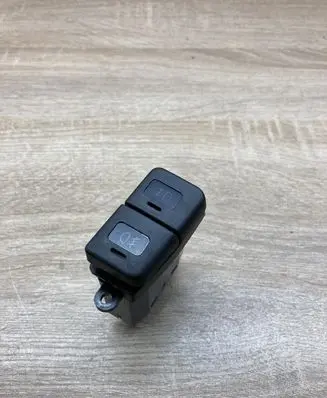 Rover 600 Fog light switch M13572