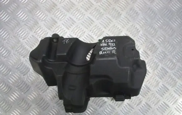 Renault Megane II Engine cover (trim)