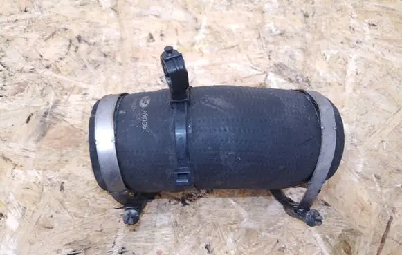 Land Rover Discovery Sport Engine coolant pipe/hose
