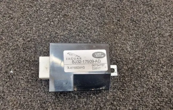 Land Rover Evoque I Window wiper interval relay BJ321759AD BJ3217509