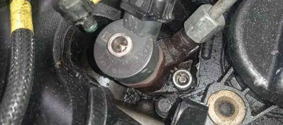 Ford Focus C-MAX Fuel injector 0445110188