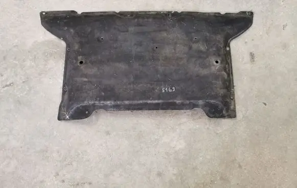 Audi A6 C7 Trunk boot underbody cover/under tray 4H0813651