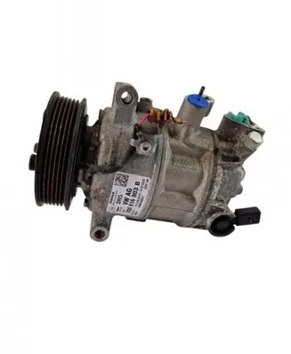 Volkswagen Golf VII Air conditioning (A/C) compressor (pump) 3Q0816803B
