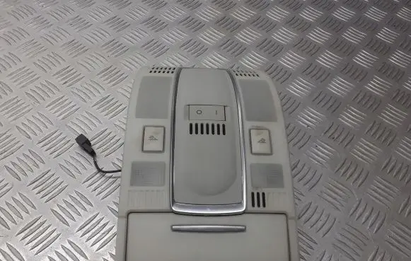 Audi A6 S6 C6 4F Headlining lighting console trim 4F0947135N